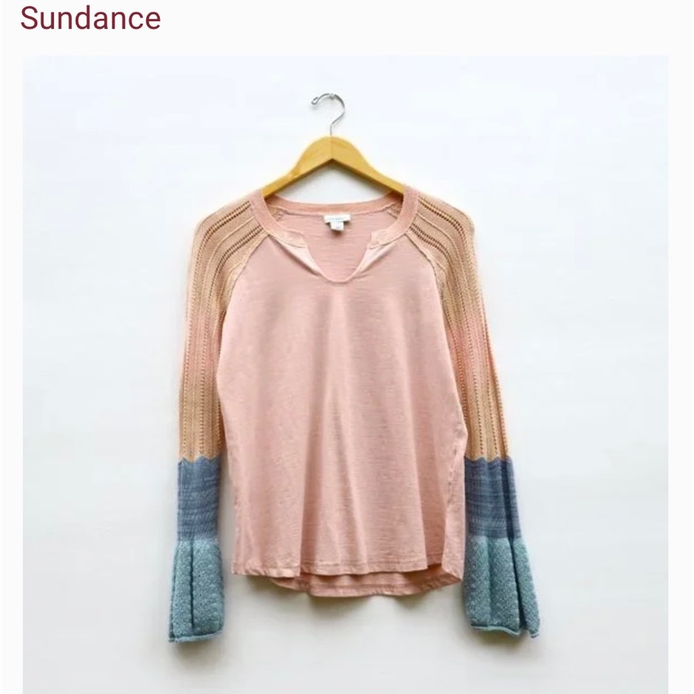 Sundance Super cute & cozy  top with bell sleeves soft pink.
